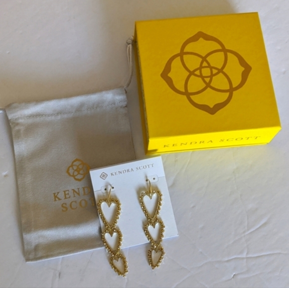 Kendra Scott Beaded Heart Statement Drop Dangle Earrings Gold - Picture 2 of 16